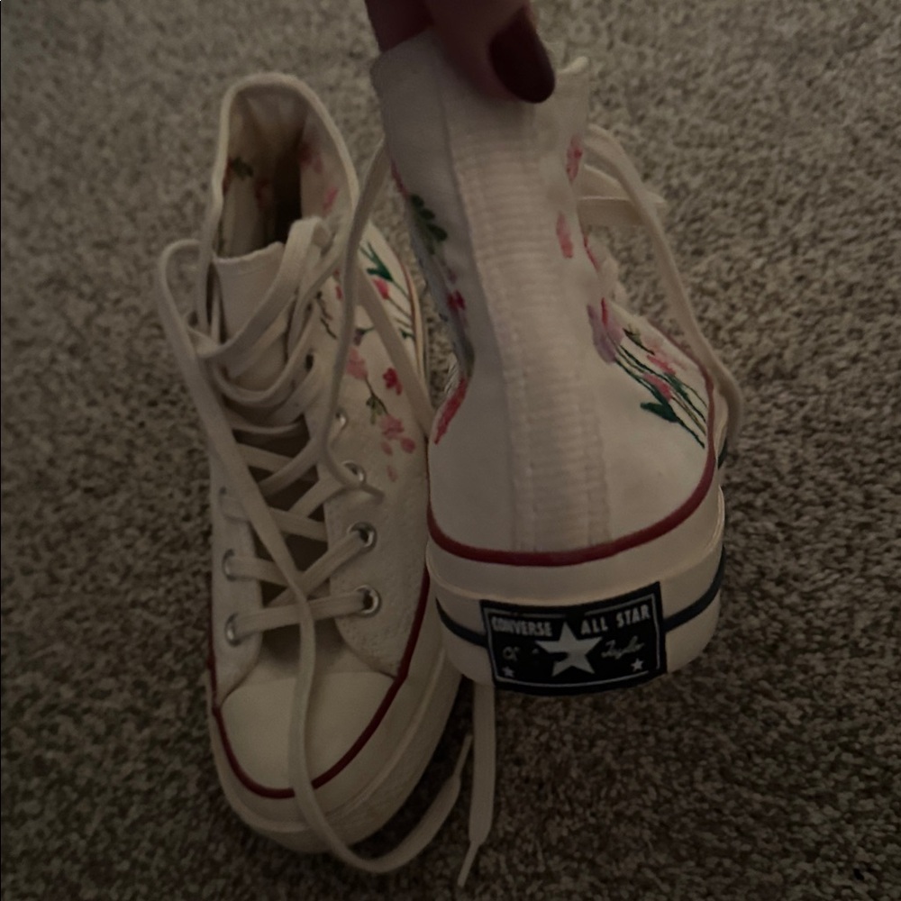 Converse White Floral High-Tops - Picture 5 of 6